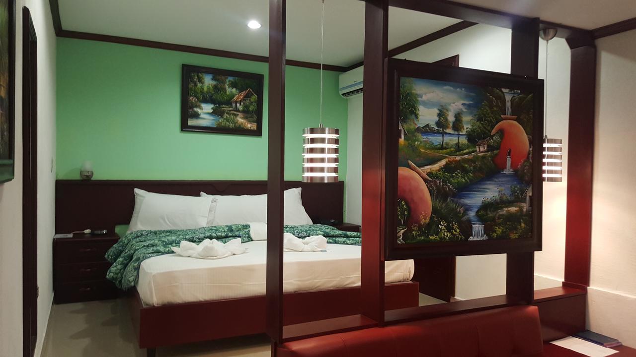 Hotel Don Vito Estelí Exteriör bild